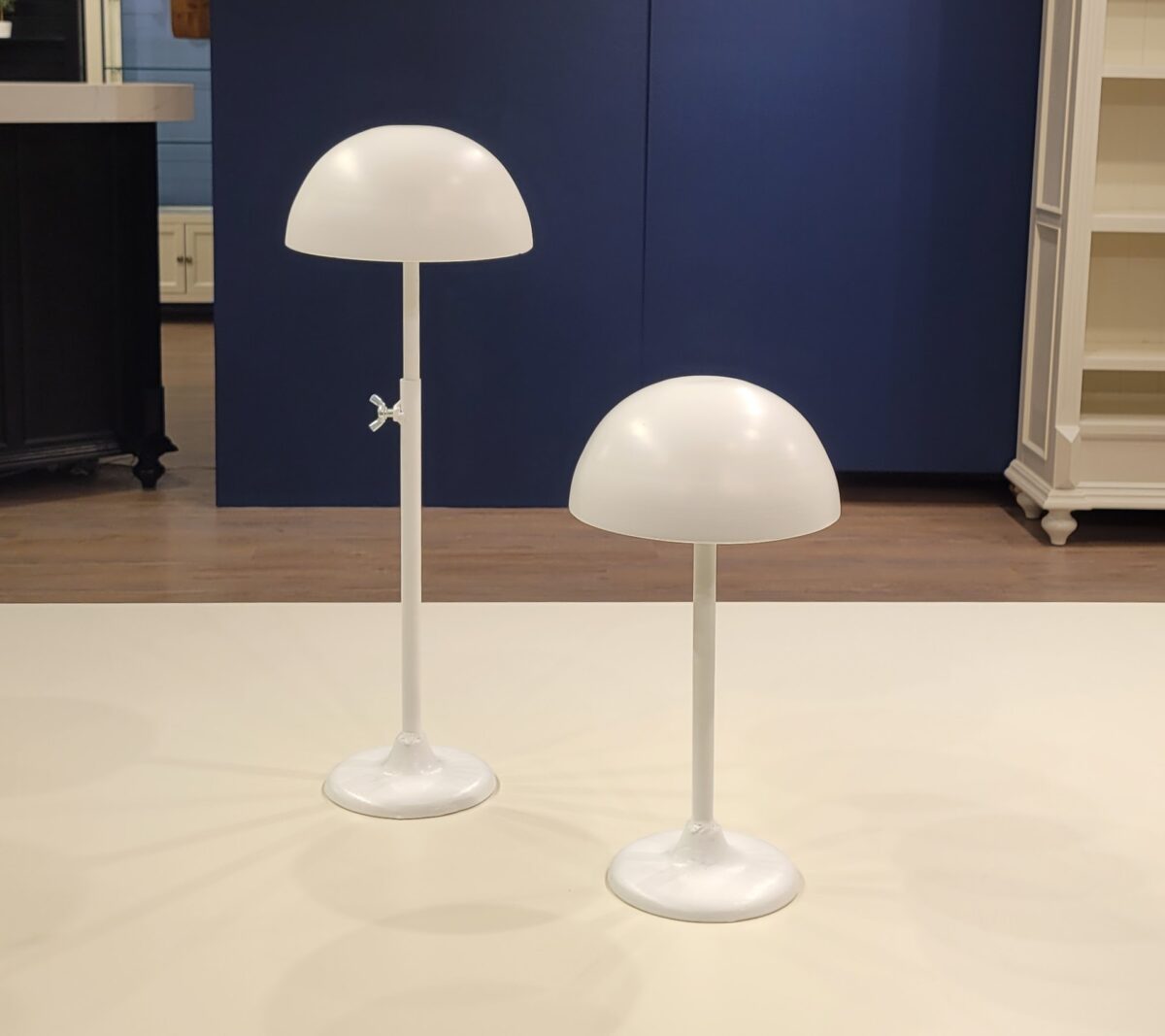 Telescopic Hat Stand